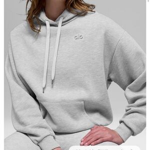 ALO Accolade Hoodie - Athletic Heather Grey